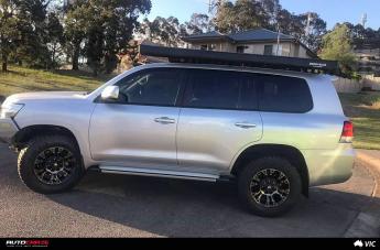 TOYOTA LANDCRUSIER VAPOR BLACK MACHINED WITH DARK TINT